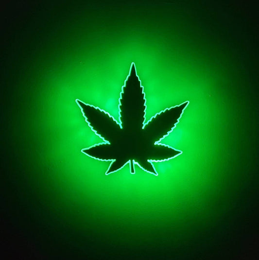 Marijuana leaf | Edge Lit Acrylic Signs